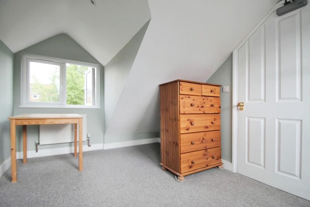 06a8d914-skylight 20room 20angle 202