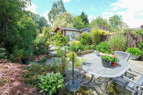 40 Fairway, Petts Wood, Orpington, BR5 1EG