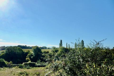 31 Hitherspring, Corsham, SN13 9UT