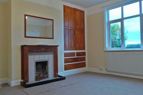 3 bedroom semi-detached house to rent, Shrewsbury Road, Wem, Shropshire