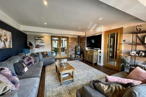 4 bedroom detached house for sale, Combe Rise, Willingdon, Eastbourne, East Sussex, BN20