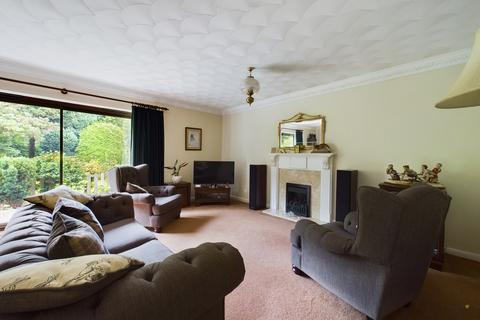 3 bedroom detached bungalow for sale, Berry Hedge Lane, Burton-on-Trent