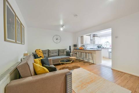 2 bedroom flat to rent, Wilkinson Way, Chiswick, London, W4