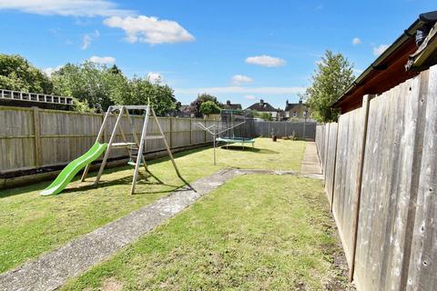 3 bedroom semi-detached house for sale, Hythe Road, Ashford TN24