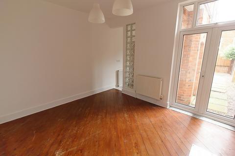 60 Danvers Road, Leicester, LE3 2AE