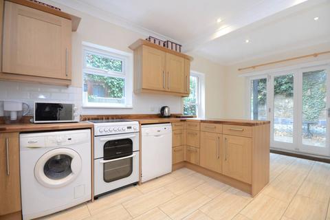 3 bedroom flat to rent, Musard Road, Barons Court, London, W6