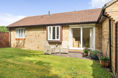 2 bedroom bungalow for sale, Burpham, Guildford GU4