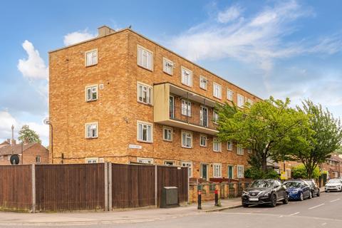 3 bedroom maisonette for sale, Rogers Road, Canning Town, London