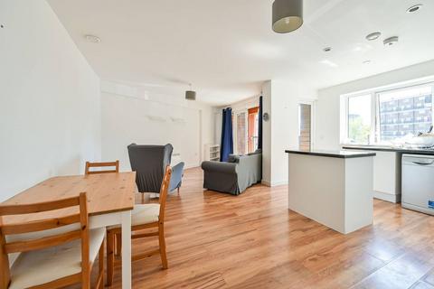 2 bedroom flat for sale, Millstream Road, London Bridge, SE1