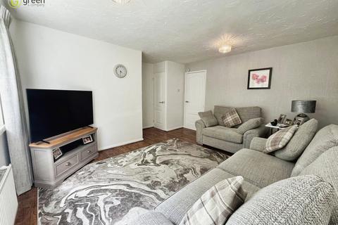 2 bedroom maisonette for sale, Newton Gardens, Birmingham B43