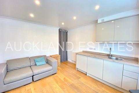 1 bedroom apartment to rent, Auckland Road, Potters Bar EN6