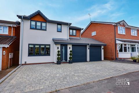 4 bedroom detached house for sale, Carey, Hockley