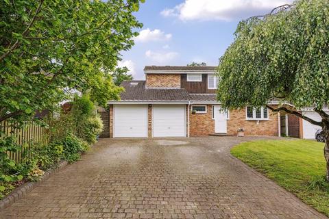 5 bedroom detached house for sale, Oakwood Avenue, Purley