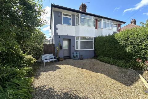 3 bedroom semi-detached house for sale, Fairview Road, Whitby