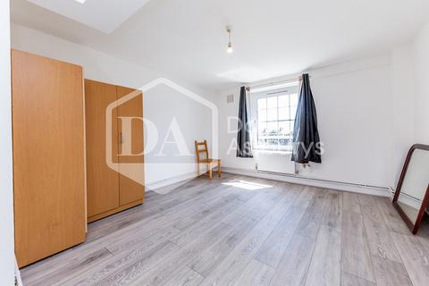 3 bedroom apartment to rent, Wightman Road, Harringay Ladder, London