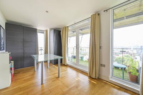 Flat 27, Park Heights Court, 1 Wharf Lane, London, E14 7HW