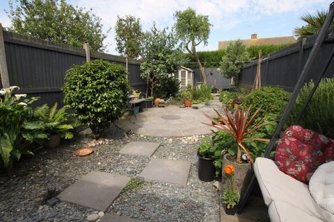 59 Downs Road, Walmer, Deal, CT14 7TB