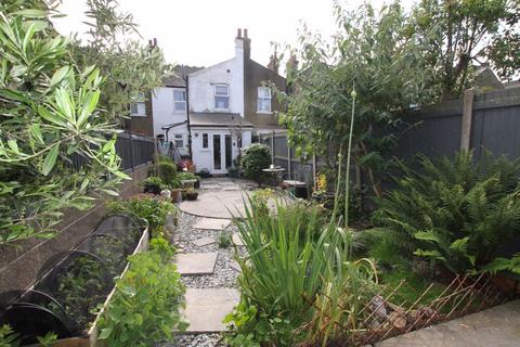 59 Downs Road, Walmer, Deal, CT14 7TB