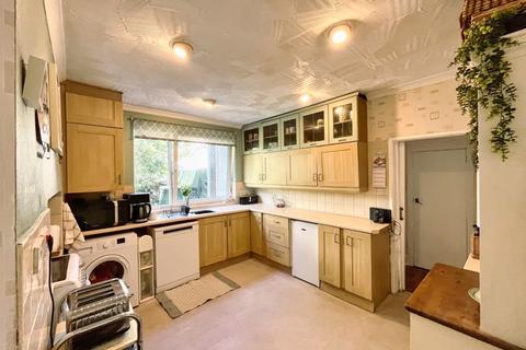 4 bedroom semi-detached house for sale, Llwynhelig, Bryncethin, Bridgend, CF32 9YR