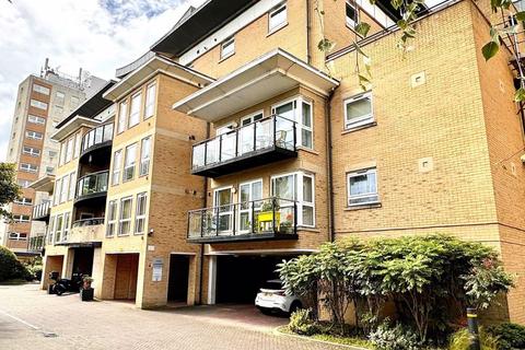 2 bedroom apartment for sale, Sparkes Close, Bromley