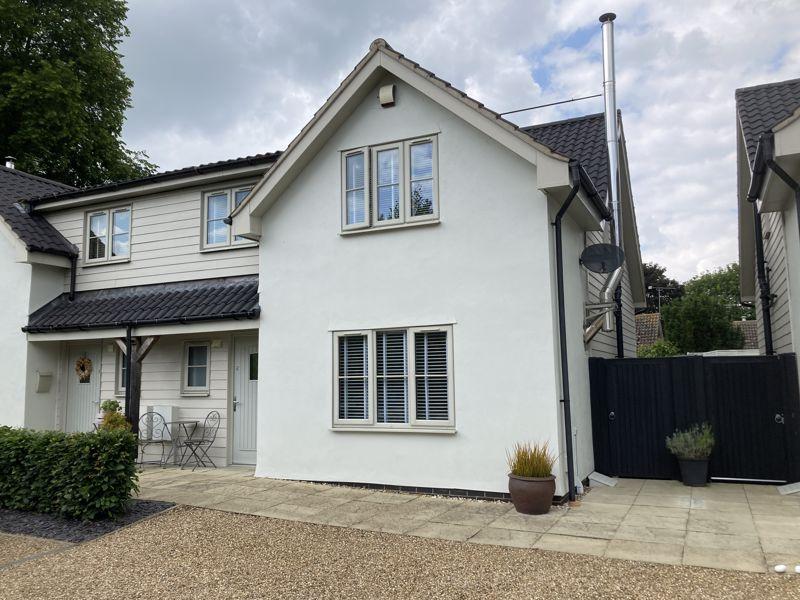 Quaker Lane, Bardwell 3 bed semidetached house for sale £335,000