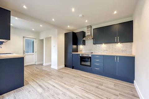 9 Lindens Drive, Sutton Coldfield, B74 2AQ