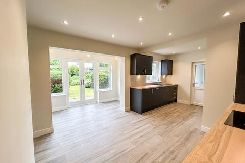 9 Lindens Drive, Sutton Coldfield, B74 2AQ