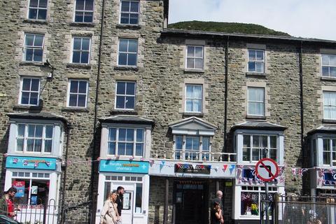 2 bedroom apartment to rent, High Street, Barmouth LL42