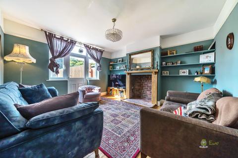 3 bedroom semi-detached house for sale, Hereford Rd, Belle Vue, SY3