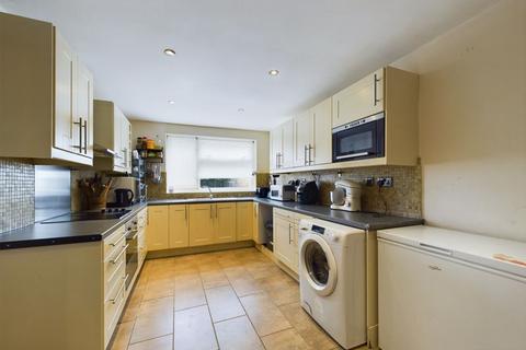 9 Grange Close, Hull, HU2 0AT