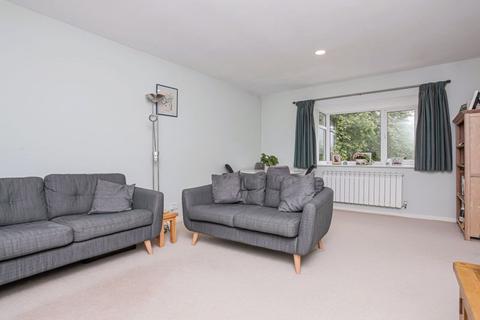 undefined, Western Crescent, Banbury