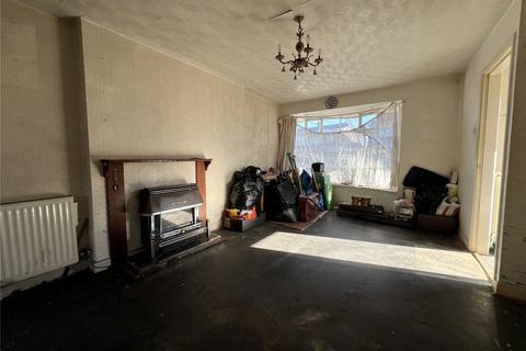 3 bedroom semi-detached house for sale, Dawlish Avenue, Chadderton, Oldham, OL9