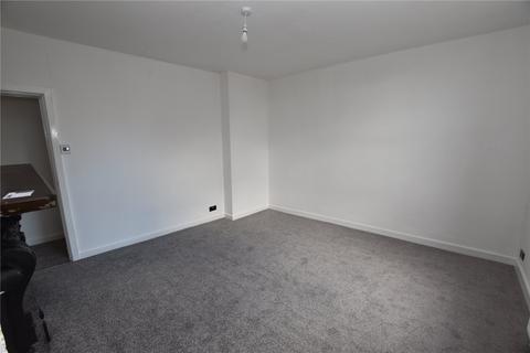1 Gordon Street, Lees, Oldham, OL4 5BX