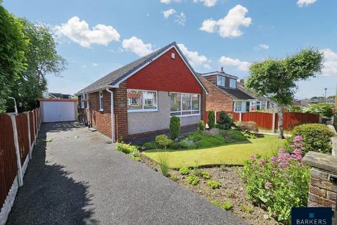 2 bedroom detached bungalow for sale, Douglas Avenue, Soothill, Batley