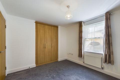 2 bedroom apartment to rent, Temple Close, Huntingdon