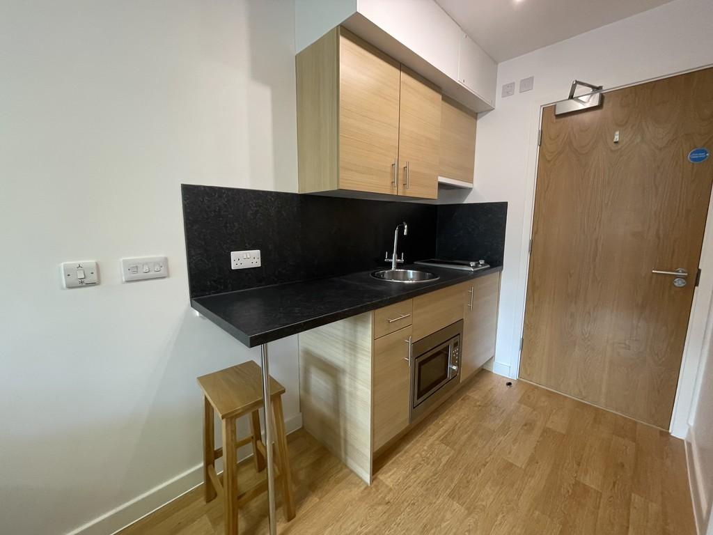 Entrance/ Kitchen