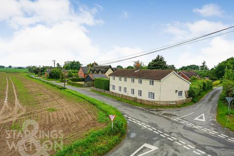 5 bedroom detached house for sale, High Oak Road, Wicklewood, Wymondham