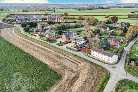 5 bedroom detached house for sale, High Oak Road, Wicklewood, Wymondham