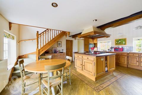 5 bedroom detached house for sale, High Oak Road, Wicklewood, Wymondham