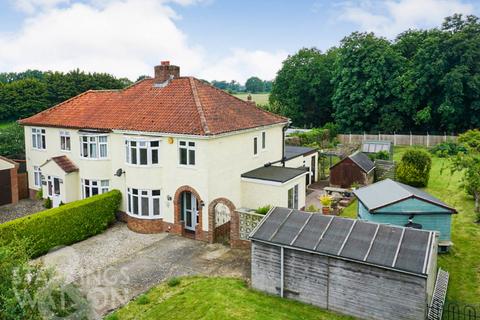 3 bedroom semi-detached house for sale, South Burlingham Road, Lingwood, Norwich