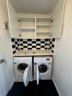 3 bedroom apartment to rent, Fontley Way, London Monthly Rental Of £2400