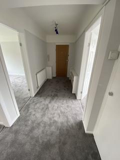 2 bedroom apartment to rent, Cambridge Road, Liverpool L23