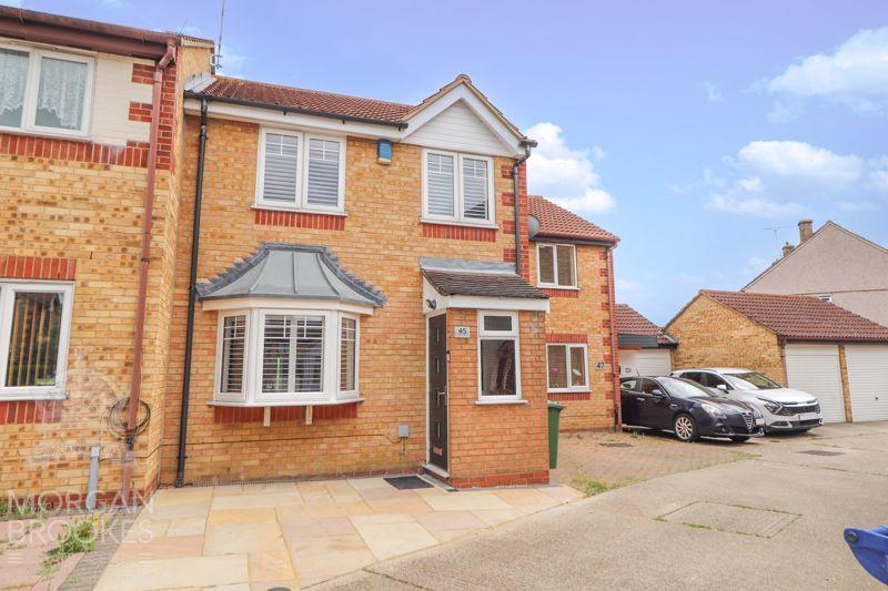 Elmdon Road, South Ockendon 3 bed terraced house - £380,000