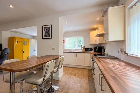 3 bedroom semi-detached house for sale, Crossfield Avenue, Kypersley. ST8 7AG