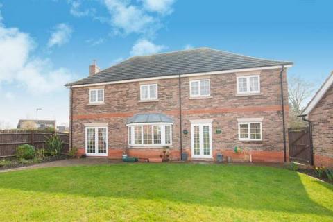 4 bedroom detached house to rent, Clamp Gate Road, Fishtoft
