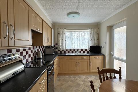 2 bedroom detached bungalow for sale, Banbury Drive, Melton Mowbray