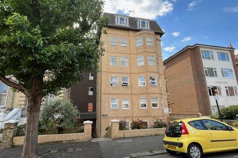 2 bedroom flat to rent, Fourth Avenue, Hove, BN3