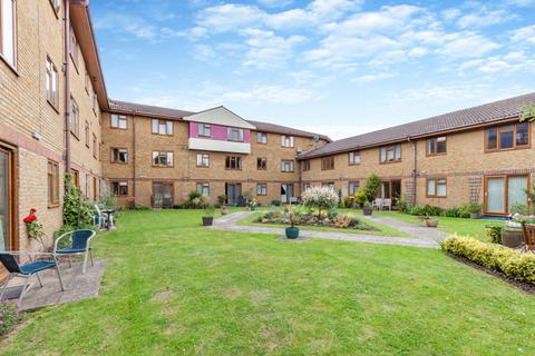 1 bedroom retirement property for sale, Allington Court, Outwood Common Road, Billericay
