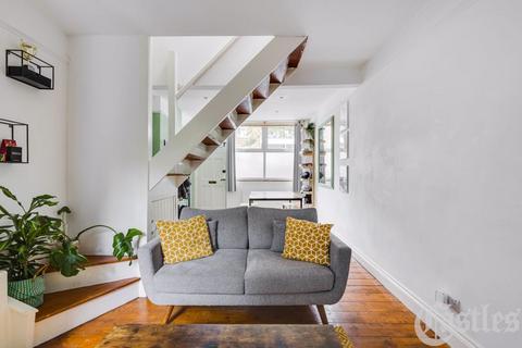 169 Globe Road, London, E2 0LJ