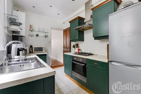 169 Globe Road, London, E2 0LJ